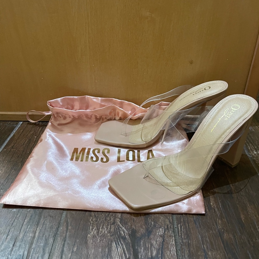 Clear, thong, 4”chunk heel, squared toe